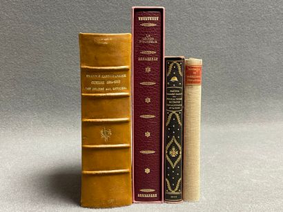 MILITARIA: Quatre livres: 
-La légion d'honneur....