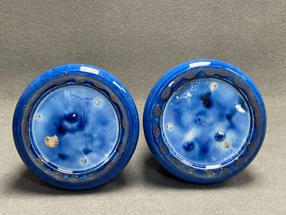 MASSIER Golfe Juan, 
Paire de vases 
H: 29,5...