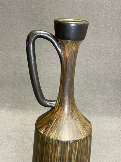 Jean ROUX (actif années 1960/1970)
Bouteille...