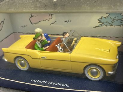 HERGE Moulinsart, en voiture TINTIN 
6 véhicules...