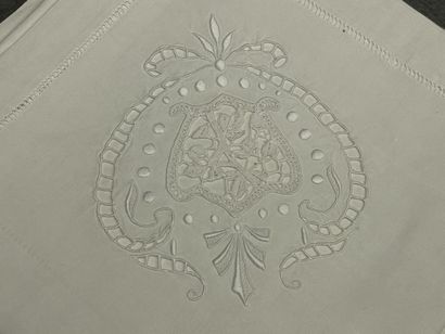 Nappe et douze serviettes monogrammé SC....