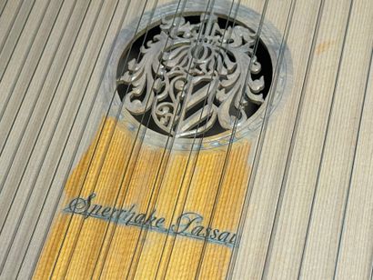 Sperrhake Passau. 
Clavecin. 
83 x 145 x...