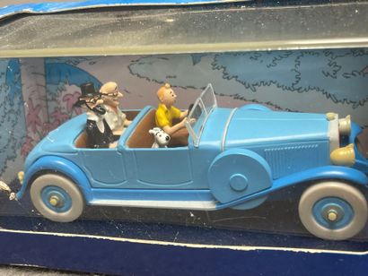 HERGE Moulinsart, en voiture TINTIN 
6 véhicules...