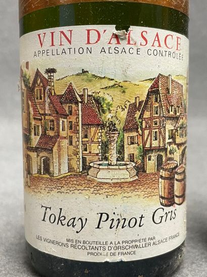 10 bouteilles : 
-Muscat, Vin d'Alsace, 1998....