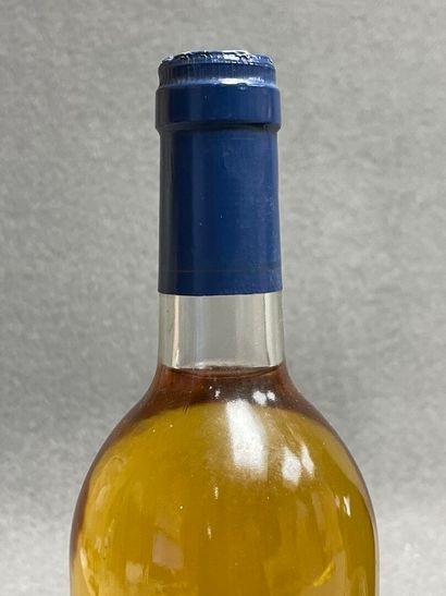 6 bouteilles: 
-Cuvée spéciale de Durban,...