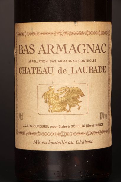 Bas-Armagnac. 
Château de Laubade 1975. 
70...
