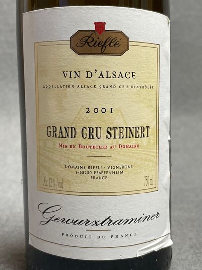GEWURZTRAMINER, 2 bouteilles: 
-Domaine Rieflé,...
