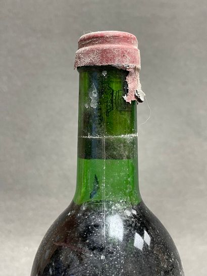 CHATEAU MARQUIS DE TERME, 1975, 2 bouteilles...