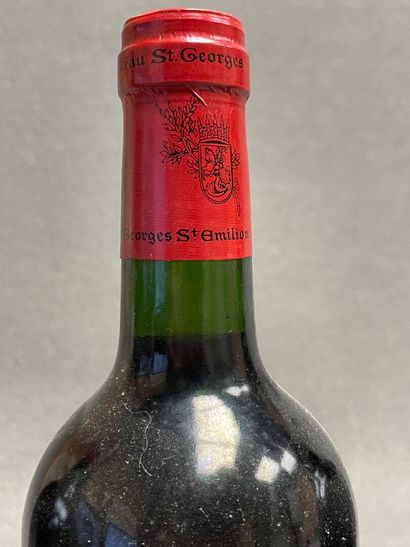 CHATEAU SAINT GEORGES 8 bouteilles
- 1977...