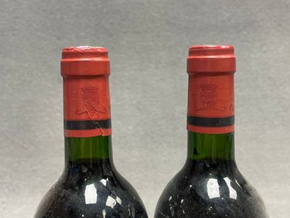 BORDEAUX:
Ensemble de six bouteilles.