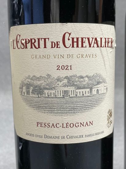 BORDEAUX 7 bouteilles: 
-Haut-Breton Margaux...