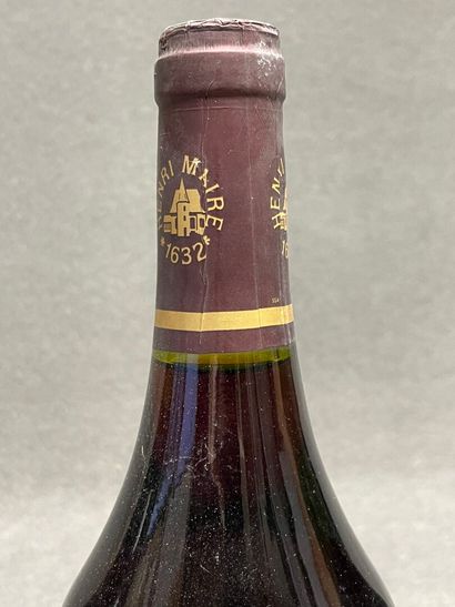 4 bouteilles:
-Arbois, Cuvée de la libération,...