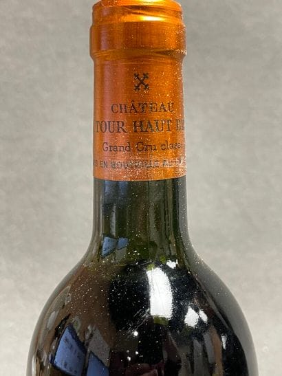CHATEAU LA TOUR HAUT BRION, Graves, cru classé,...