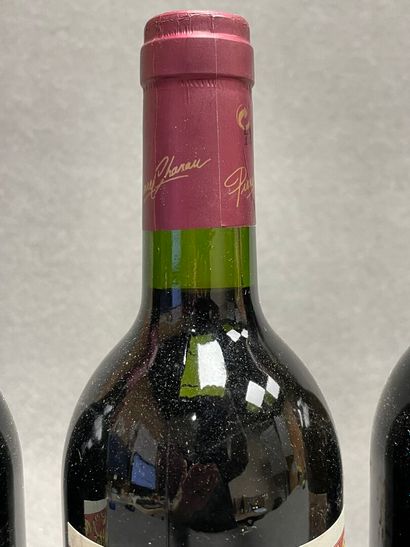 BERGERAC. Domaine Pierre Chanau. 2004. 8...