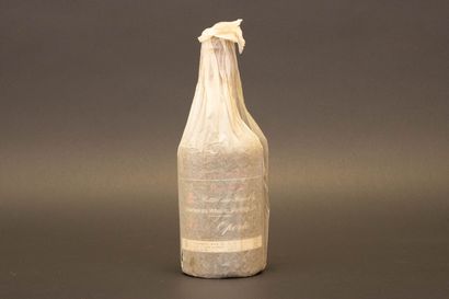 PORTO Alto Corgo 1937 
1 bouteille, caisse...
