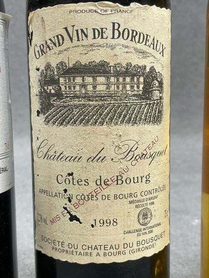 BORDEAUX 7 bouteilles: 
-Haut-Breton Margaux...