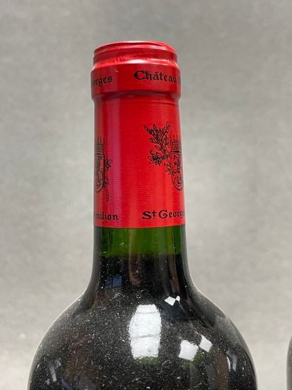 CHATEAU SAINT GEORGES 8 bouteilles
- 1977...