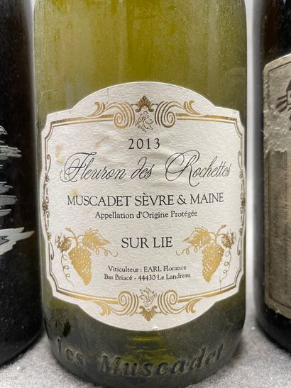 8 bouteilles: 
-Côtes du Rhône, primeur,...