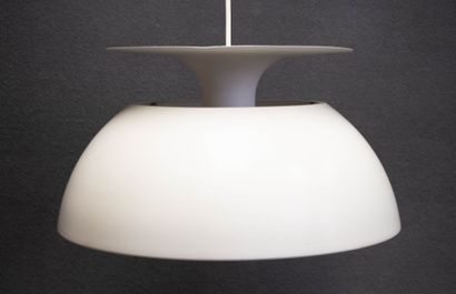 Jorgen HOJ (1925 - 1994) pour Holmegaard
Suspension...