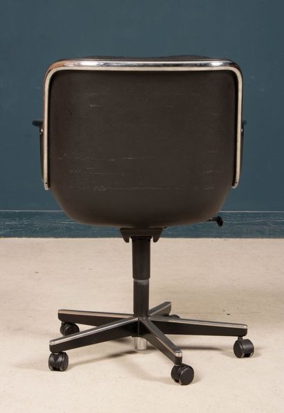 Charles POLLOCK (1930-2013) designer,
Fauteuil...