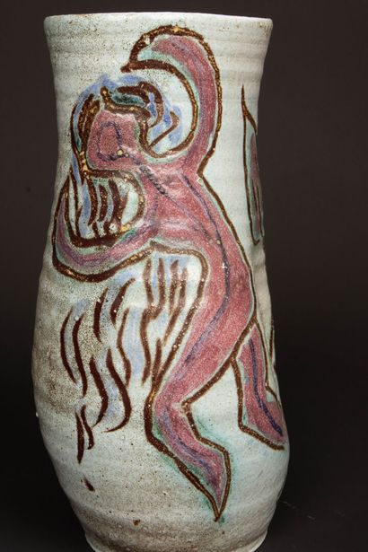 ACCOLAY. 
Vase en céramique émaillée à décor...