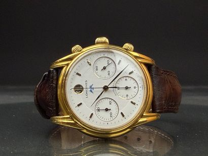 LONGINES 
Montre d'homme « HERITAGE » chronographe,...