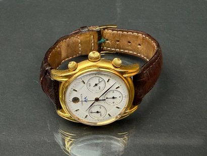 LONGINES 
Montre d'homme « HERITAGE » chronographe,...