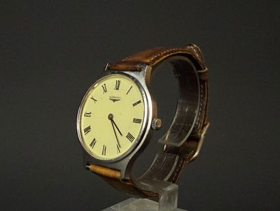 LONGINES Montre d'homme en acier, bracelet...