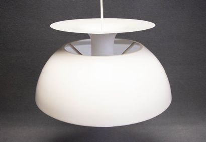 Jorgen HOJ (1925 - 1994) pour Holmegaard
Suspension...