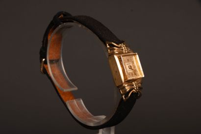 Montre de dame boitier en or 750°/00 de marque...
