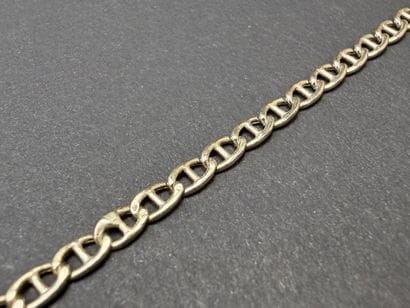 Chaine en or maille marine.
Or 750°/00
L:...