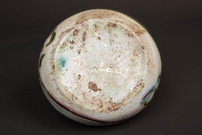 ACCOLAY. 
Vase à double col pincé et ajouré...