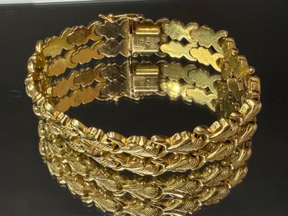Bracelet articulé, mailles feuillagées sur...