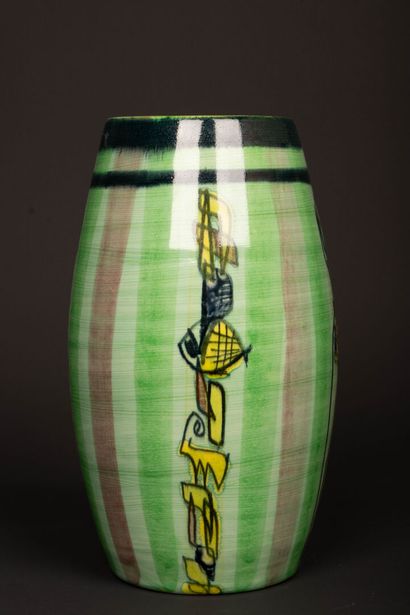ACCOLAY. 
Vase en céramique émaillée à décor...