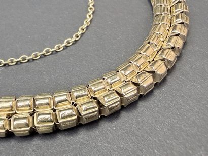 Bracelet serpent en or , deux rangs de chaine...