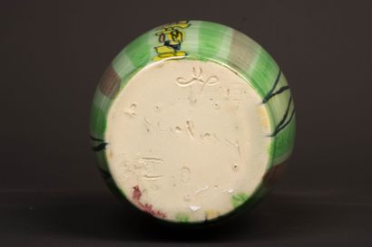 ACCOLAY. 
Vase en céramique émaillée à décor...