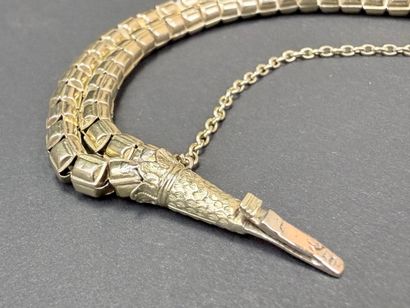 Bracelet serpent en or , deux rangs de chaine...