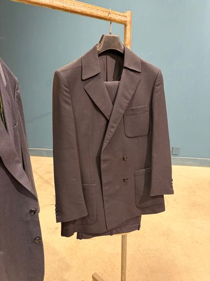 Deux tailleurs homme bleu marine TED LAPIDUS...