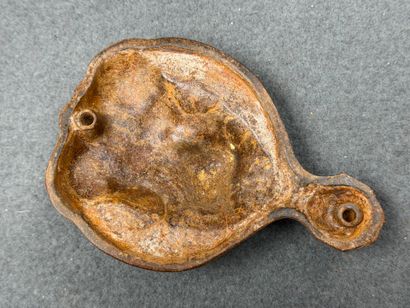 Heurtoir en fonte patinée: Muffle de lion
H:...