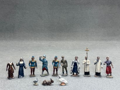 Lot de soldats figurines religieux de pl...