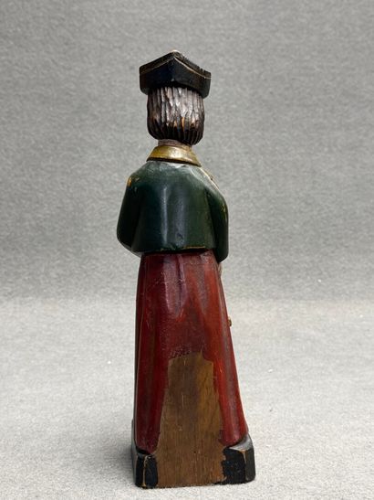 Saint Yves, patron des avocats.
Sculpture...