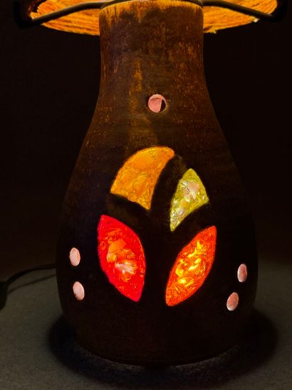 ACCOLAY
Lampe en céramique et résine
Années...