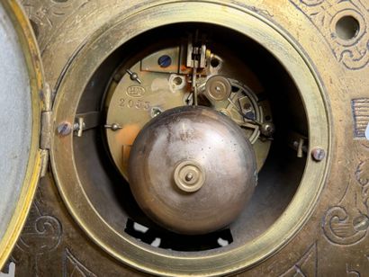 Pendule en bronze de style Renaissance, début...