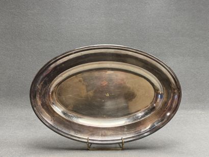 CHRISTOFLE - Grand plat ovale en métal argenté
53,5...