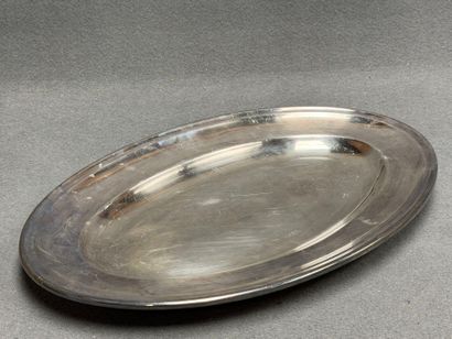 CHRISTOFLE - Grand plat ovale en métal argenté
53,5...
