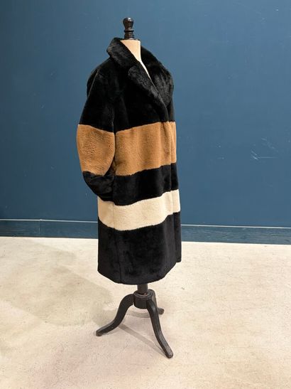 GEORGES RECH
Manteau imitation fourrure à...