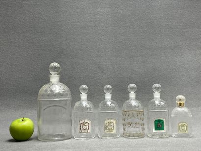GUERLAIN Paris. 
Six flacons d'eau de Cologne...