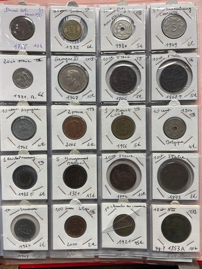 Classeur de 200 monnaies principalement France...