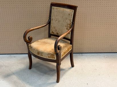 Fauteuil à crosses en acajou et placage d'acajou
XIX°...