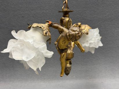 Lustre en bronze aux angelots 1900
H. :55...